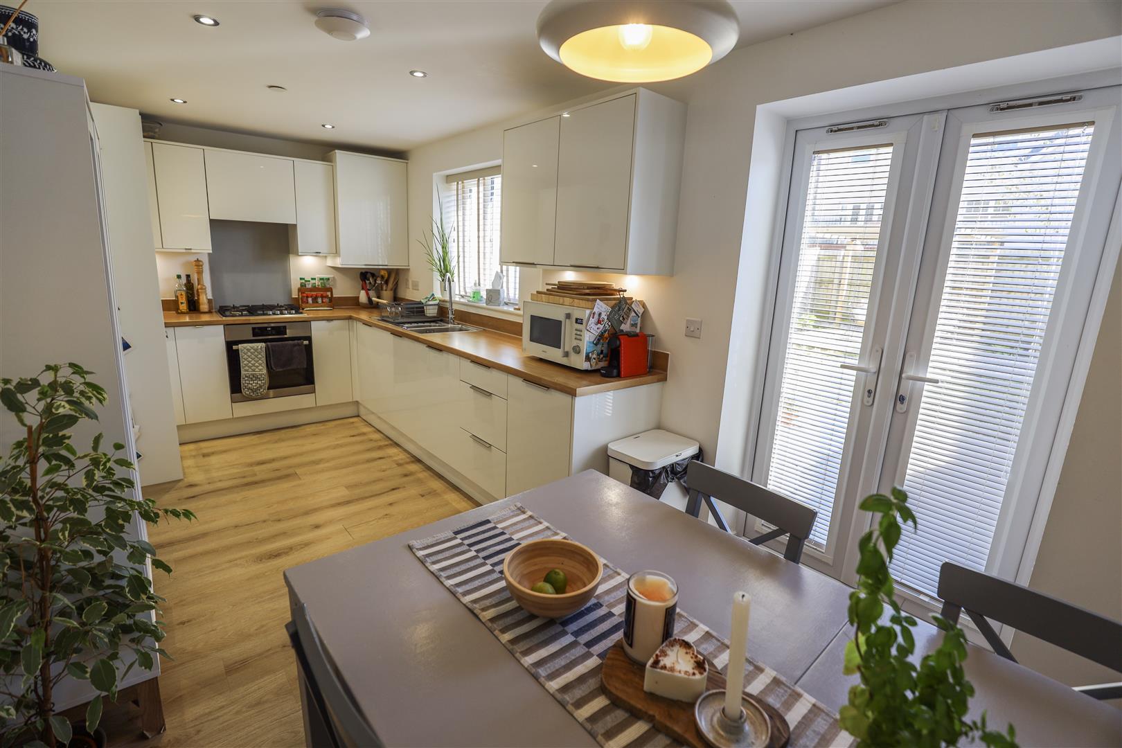 7 Cae Wyndham, Cowbridge, Vale Of Glamorgan, CF71 7FL